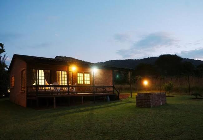 Mount Azimbo Lodge Louis Trichardt Esterno foto