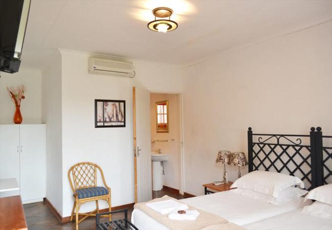 Mount Azimbo Lodge Louis Trichardt Esterno foto