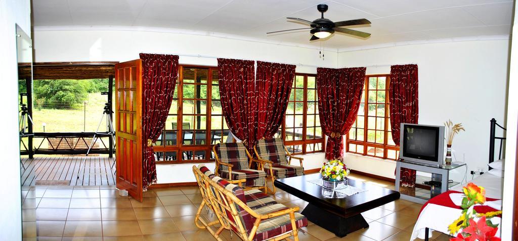 Mount Azimbo Lodge Louis Trichardt Esterno foto