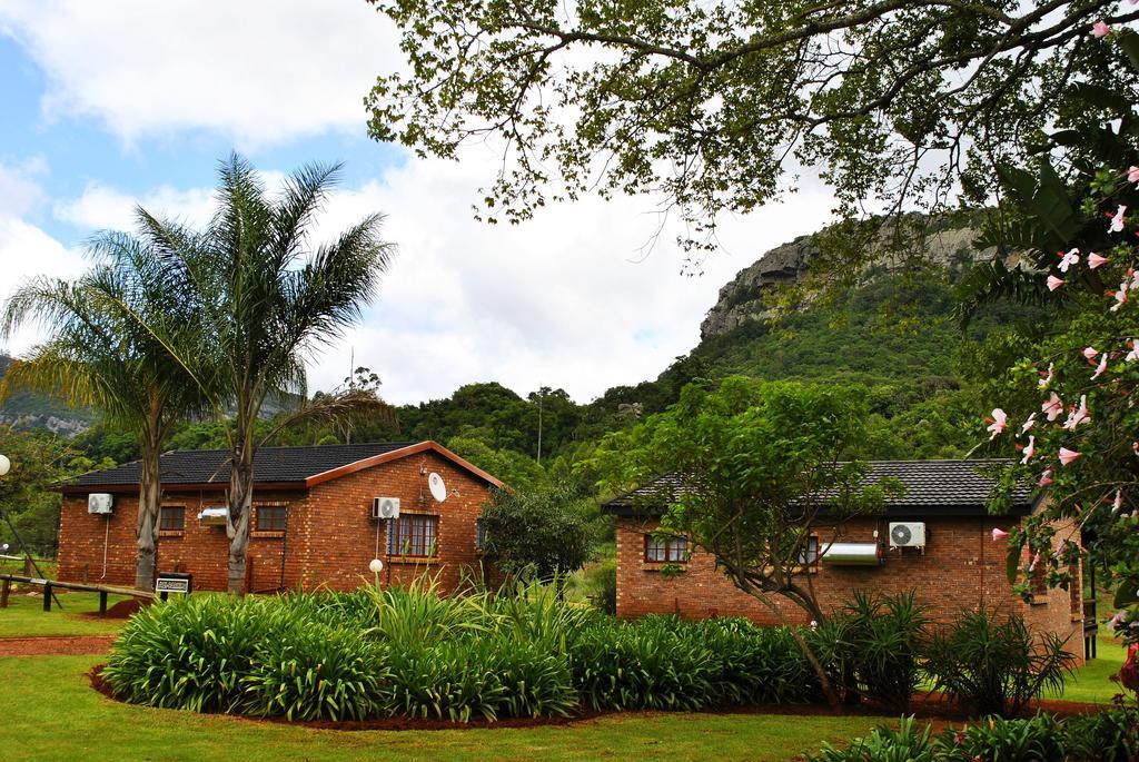 Mount Azimbo Lodge Louis Trichardt Esterno foto
