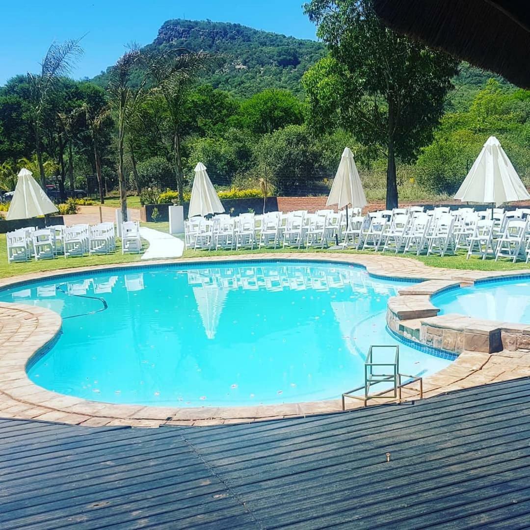 Mount Azimbo Lodge Louis Trichardt Esterno foto